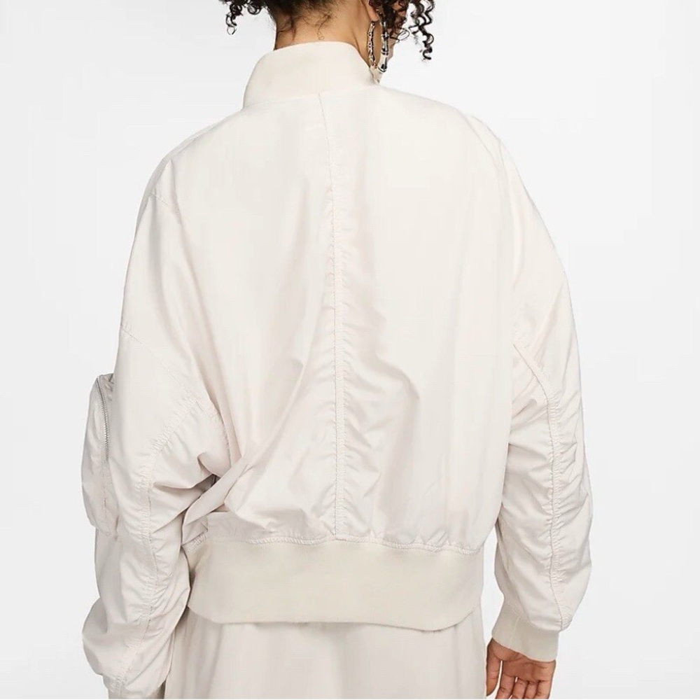 Sportswear Essential Oversized Bomber Jacket - Picture 2 of 8